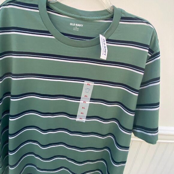 Men's Old Navy Stripped T-shirt size X Large - Picture 3 of 6